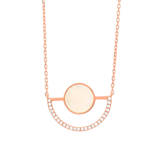 Mother of pearl diamond necklace on white background – elegant fine jewelry featuring a lustrous mother of pearl pendant accented with sparkling diamonds on a delicate chain.